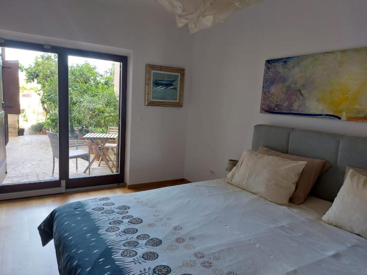 Apartment Irena-Pula Marina Zewnętrze zdjęcie