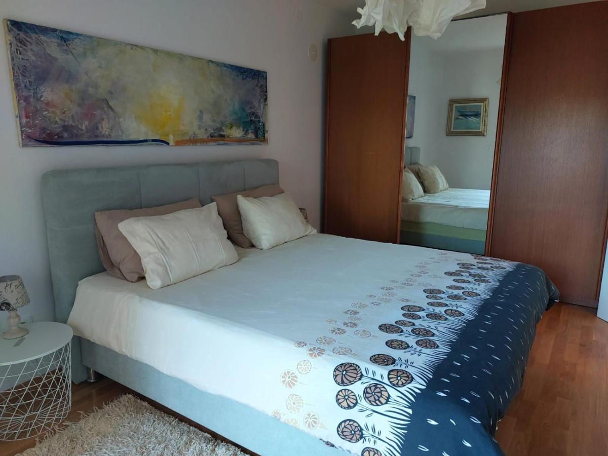 Apartment Irena-Pula Marina Zewnętrze zdjęcie