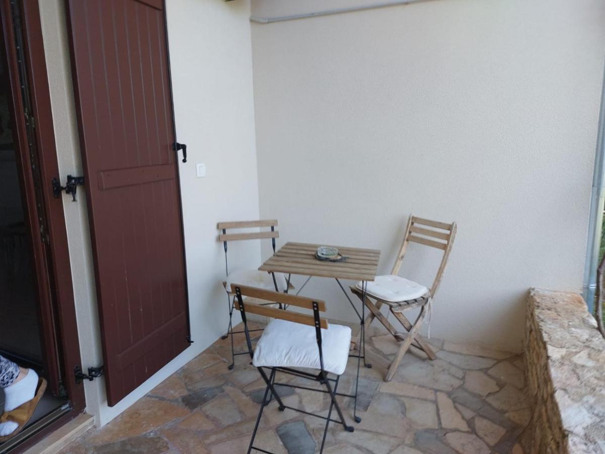 Apartment Irena-Pula Marina Zewnętrze zdjęcie